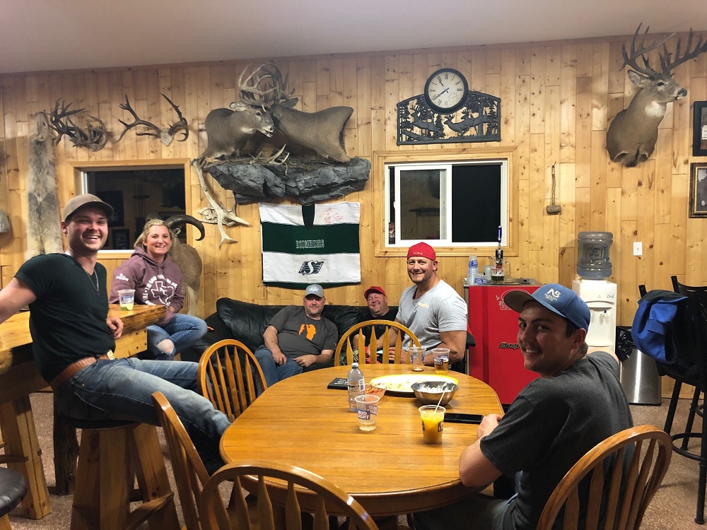 Buck Paradise Outfitters